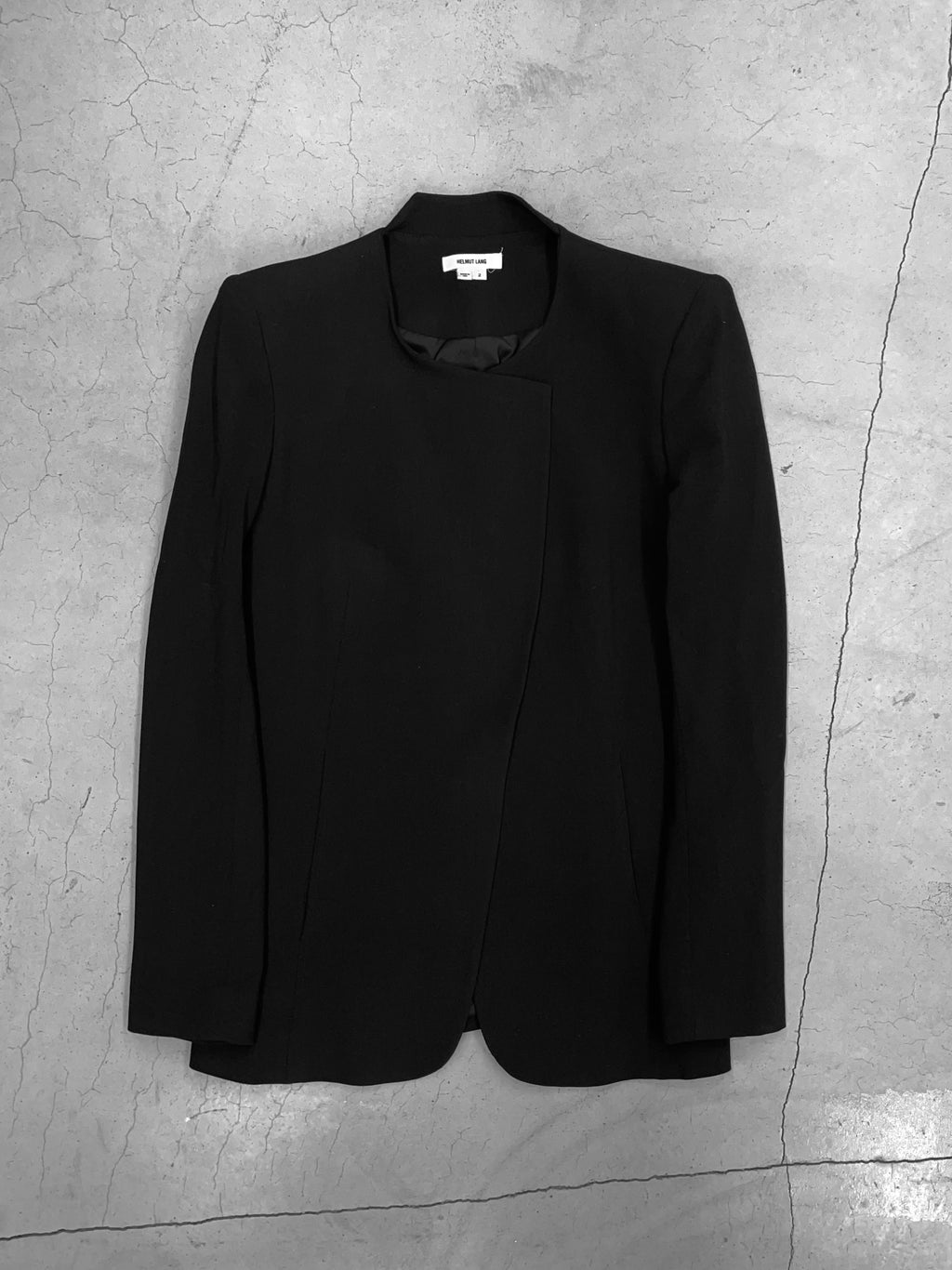 Early 00‘s Helmut Lang Asymmetric Blazer (2)