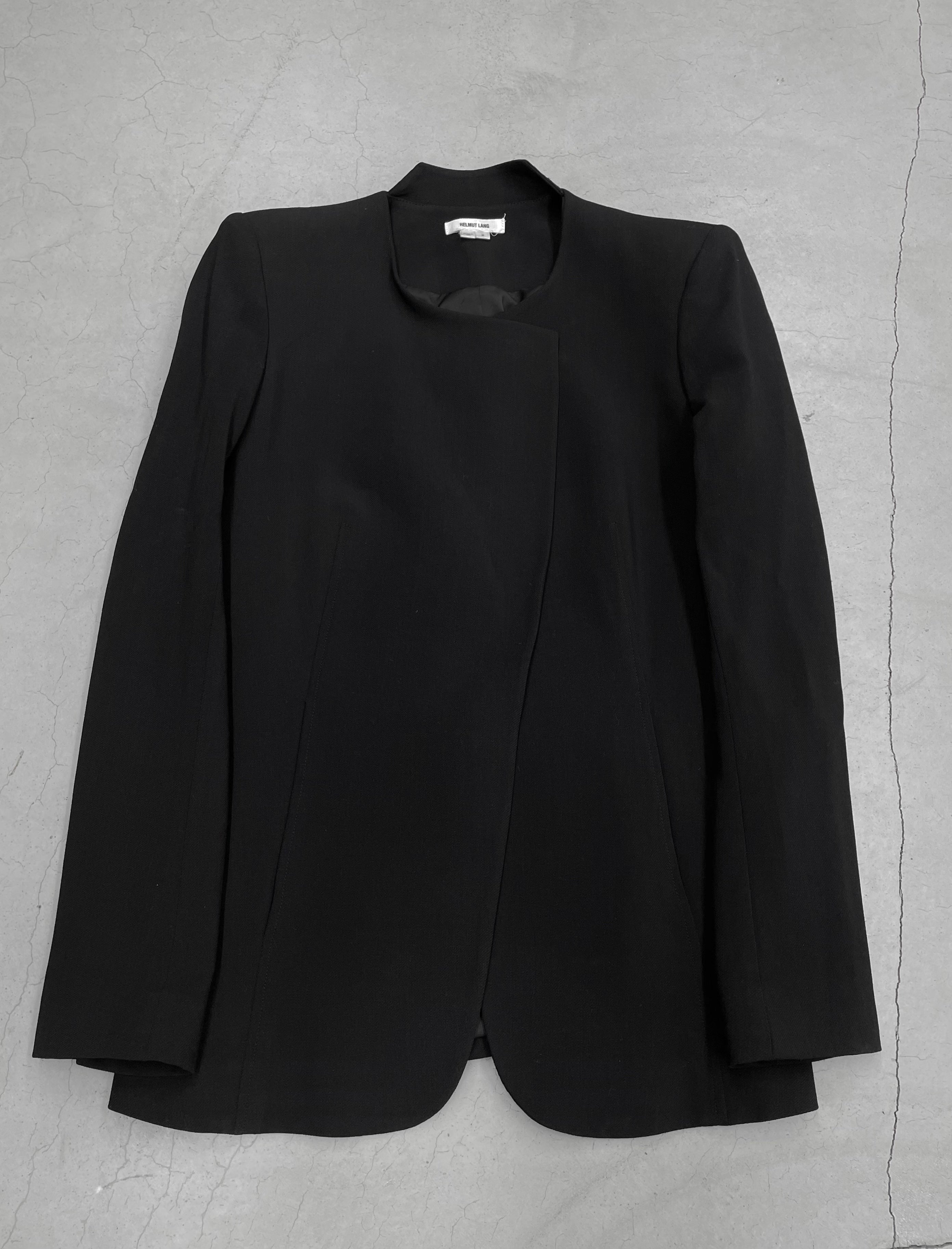 Early 00‘s Helmut Lang Asymmetric Blazer (2)